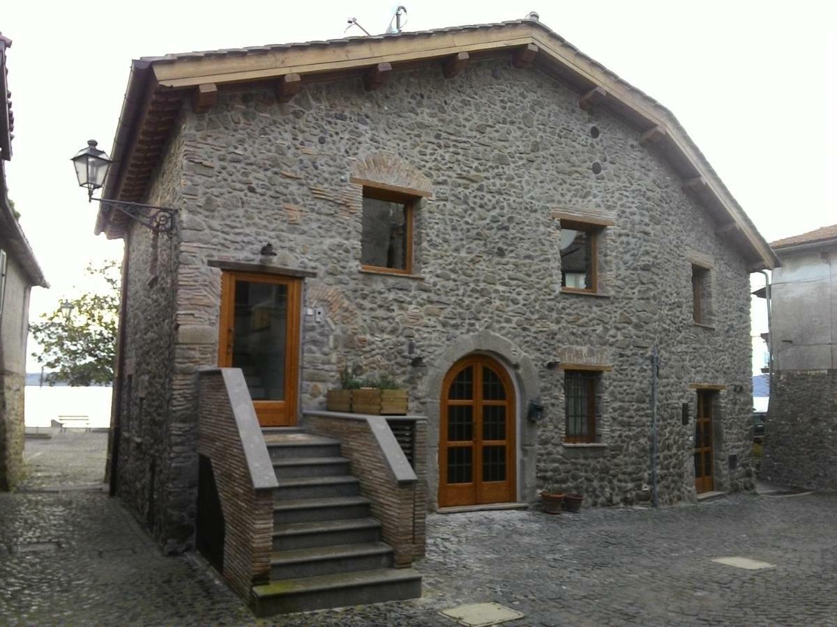 Bed and Breakfast Al Vicolo Dei Pescatori Anguillara Sabazia Exterior foto