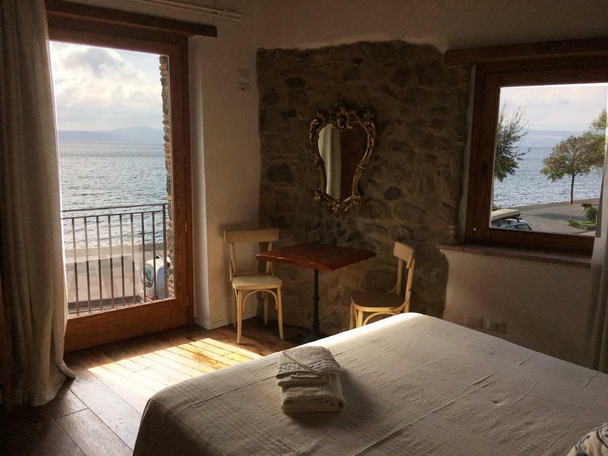 Bed and Breakfast Al Vicolo Dei Pescatori Anguillara Sabazia Exterior foto